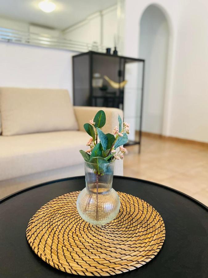 Locos Beach Holiday Apartments Torrevieja Extérieur photo