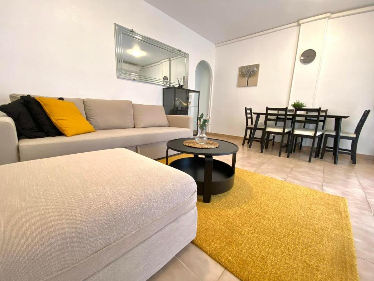 Locos Beach Holiday Apartments Torrevieja Extérieur photo